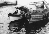 egypt-boats-ps.JPG (49917 bytes)