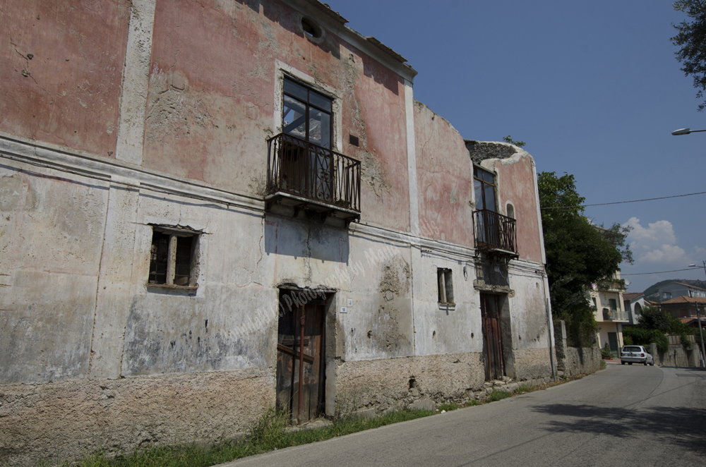 Montecorvino-Pugliano, Italy 2015-0963